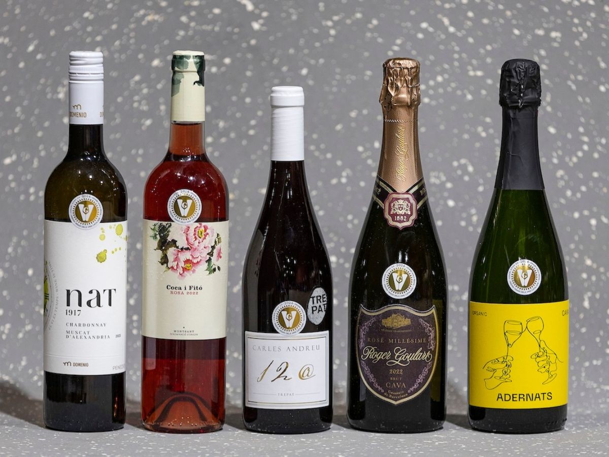 El vins guanyadors de les medalles Gran Or dels millors vins joves dels Premis Vinari 2024.